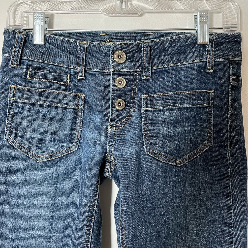 American Eagle Women’s Jeans 
Size 0 - Picture 3 of 8